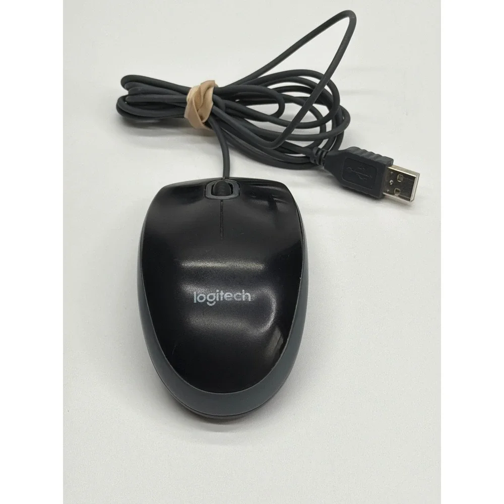 Logitech M-U0026‎ Wired USB Optical Mouse Black Gray 810-002182 HS710HB